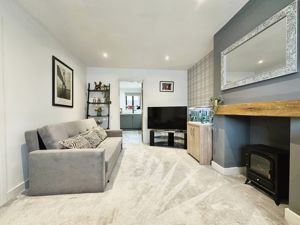 Lounge- click for photo gallery